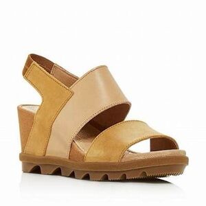 Sorel Women's Tan and Cream Sandals
